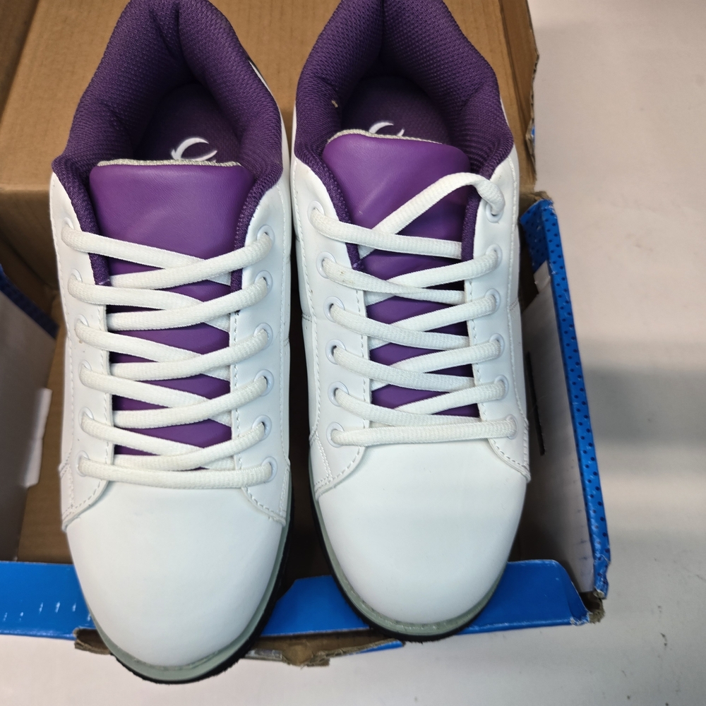 NOB Women's White and Purple bowling shoes size 7